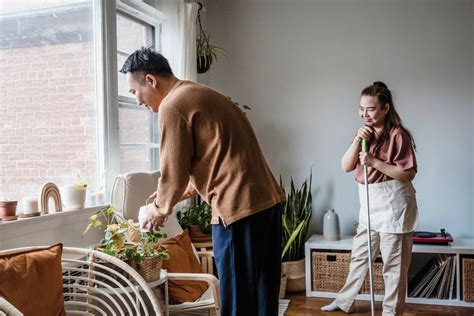 可以先入住再入宅嗎|入厝注意事項：9大搬家習俗、8禁忌、招財入宅儀式一。